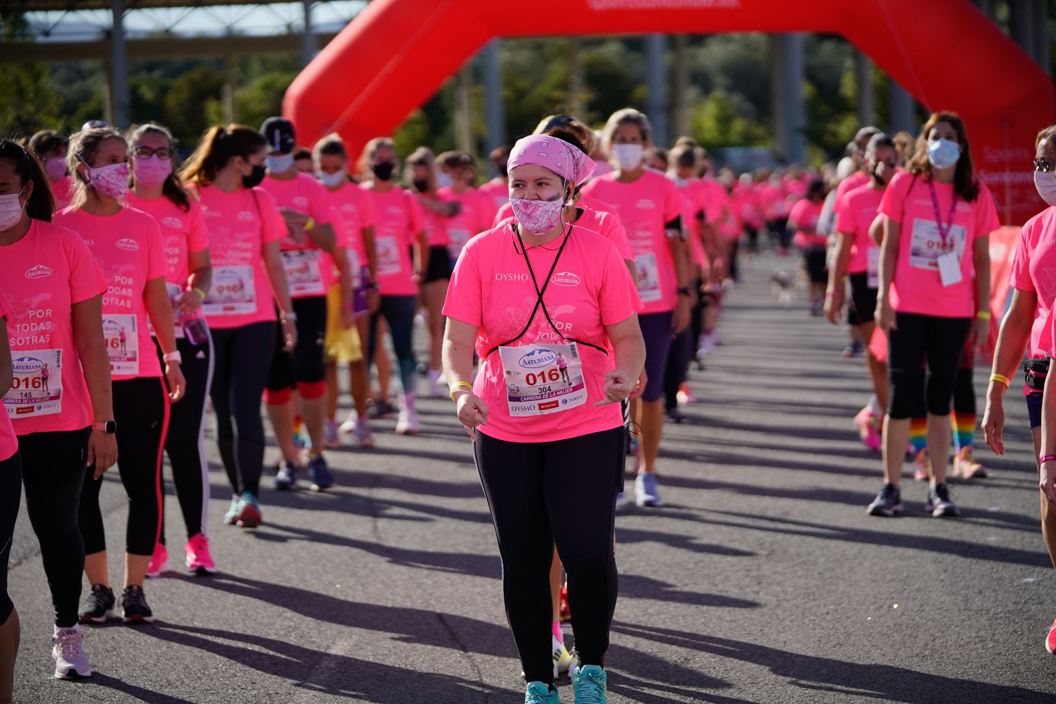 Las mejores fotos de la Carrera de la Mujer de Vitoria-Gasteiz 2021 - 1