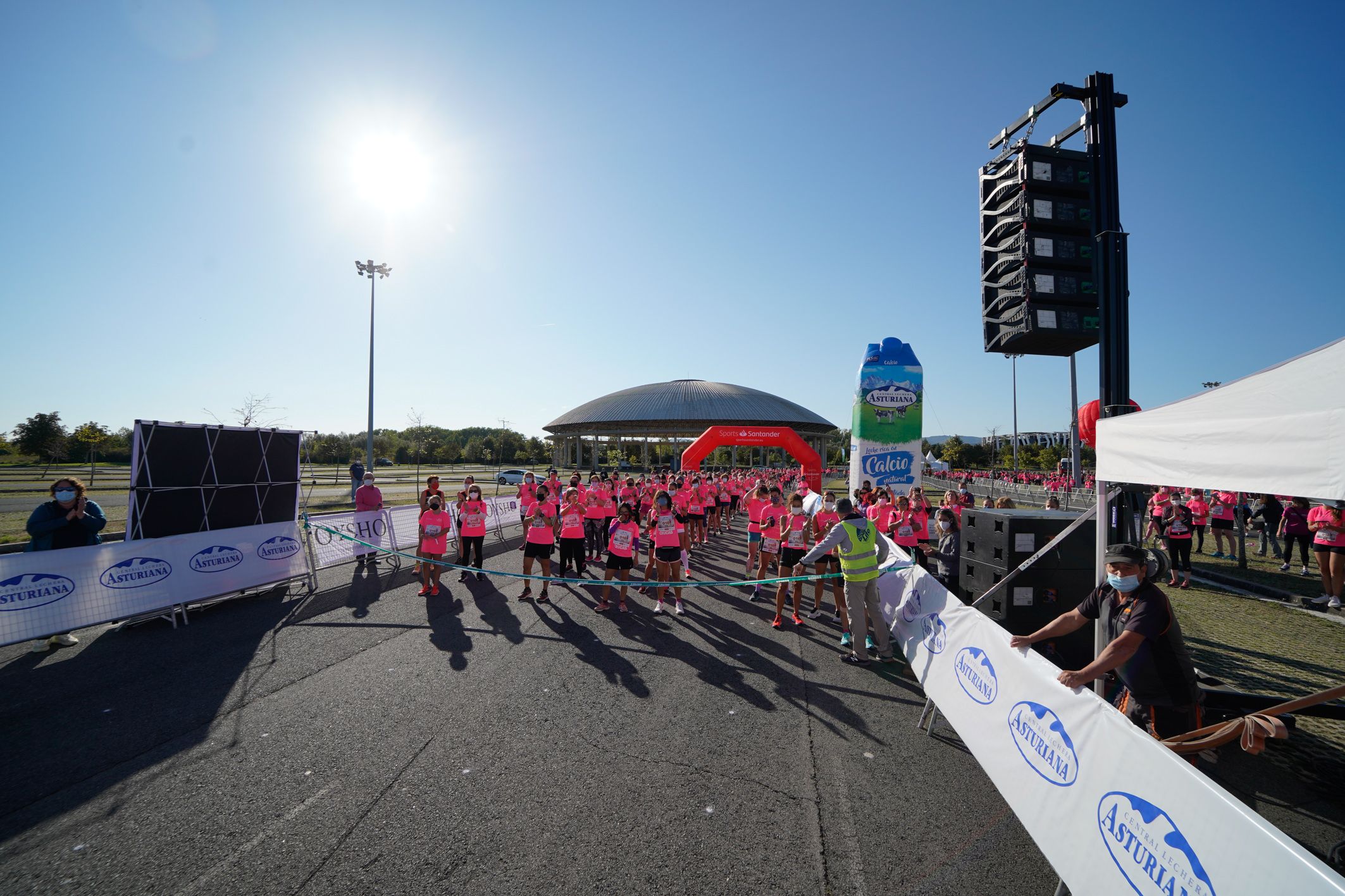  Las mejores fotos de la Carrera de la Mujer de Vitoria-Gasteiz 2021 - 23