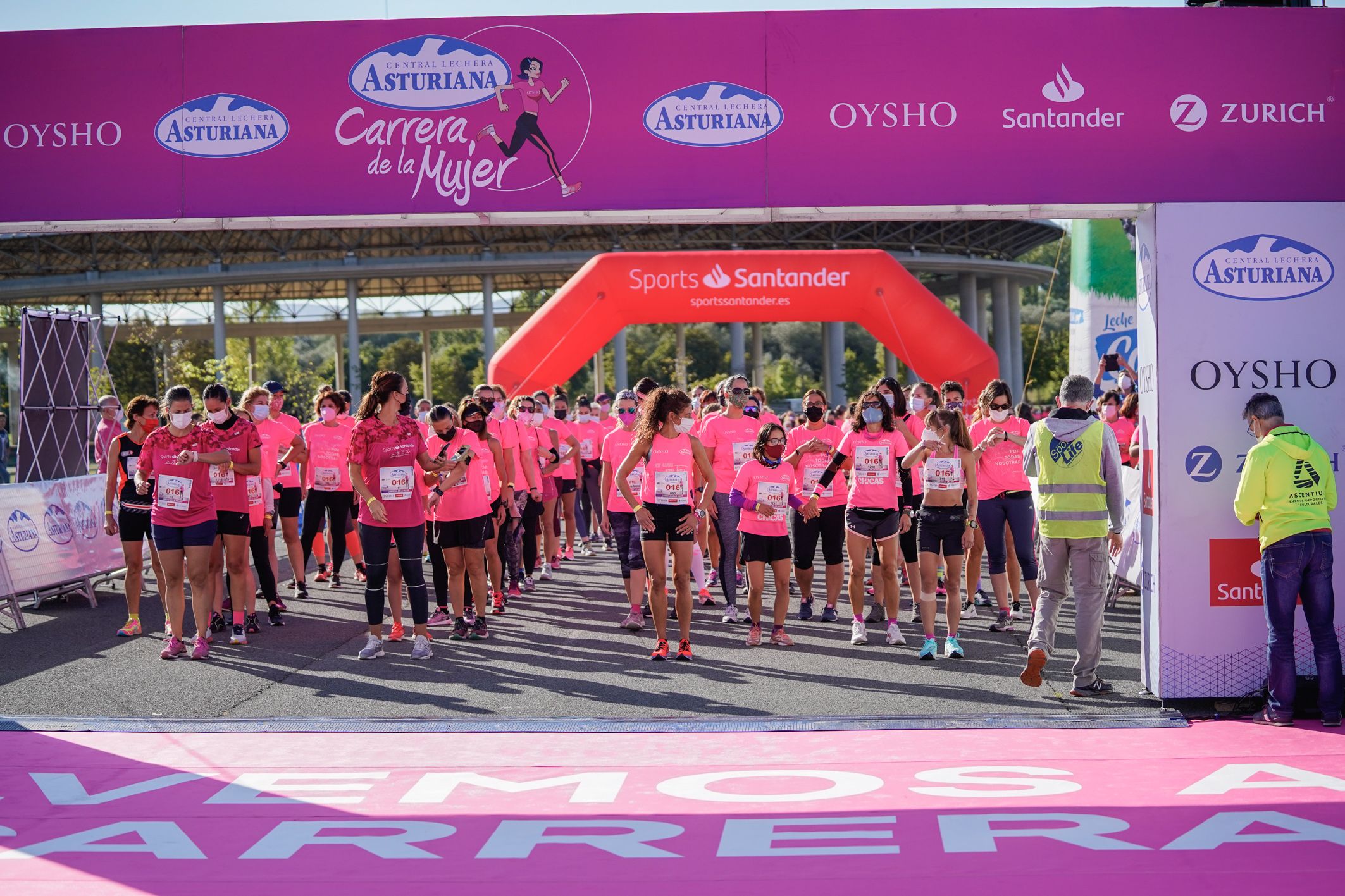  Las mejores fotos de la Carrera de la Mujer de Vitoria-Gasteiz 2021 - 39