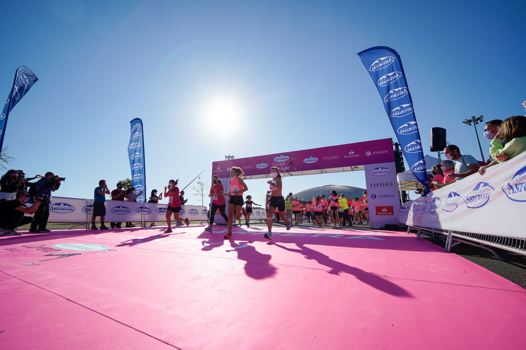 Las mejores fotos de la Carrera de la Mujer de Vitoria-Gasteiz 2021 - 76