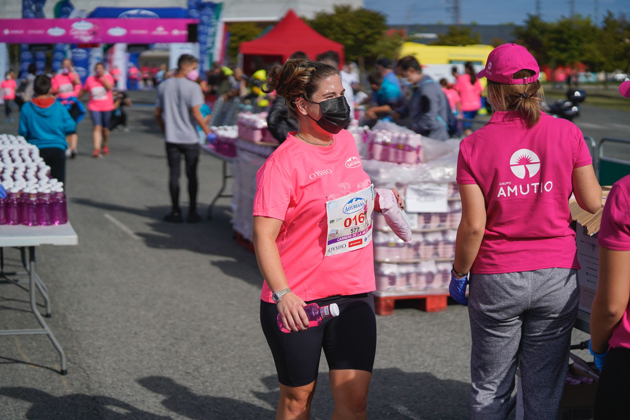 Las mejores fotos de la Carrera de la Mujer de Vitoria-Gasteiz 2021 - LLEGADA 1/2 - 89