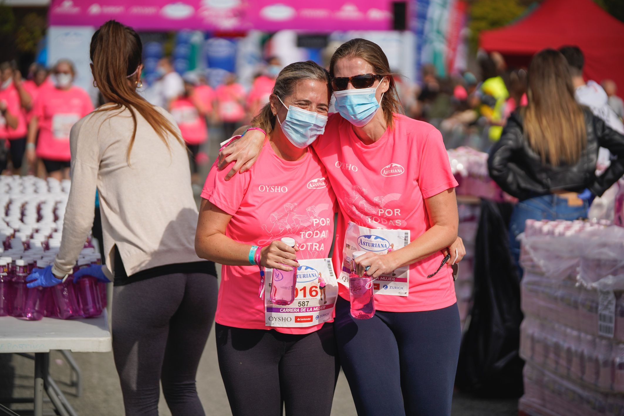 Las mejores fotos de la Carrera de la Mujer de Vitoria-Gasteiz 2021 - LLEGADA 1/2 - 91