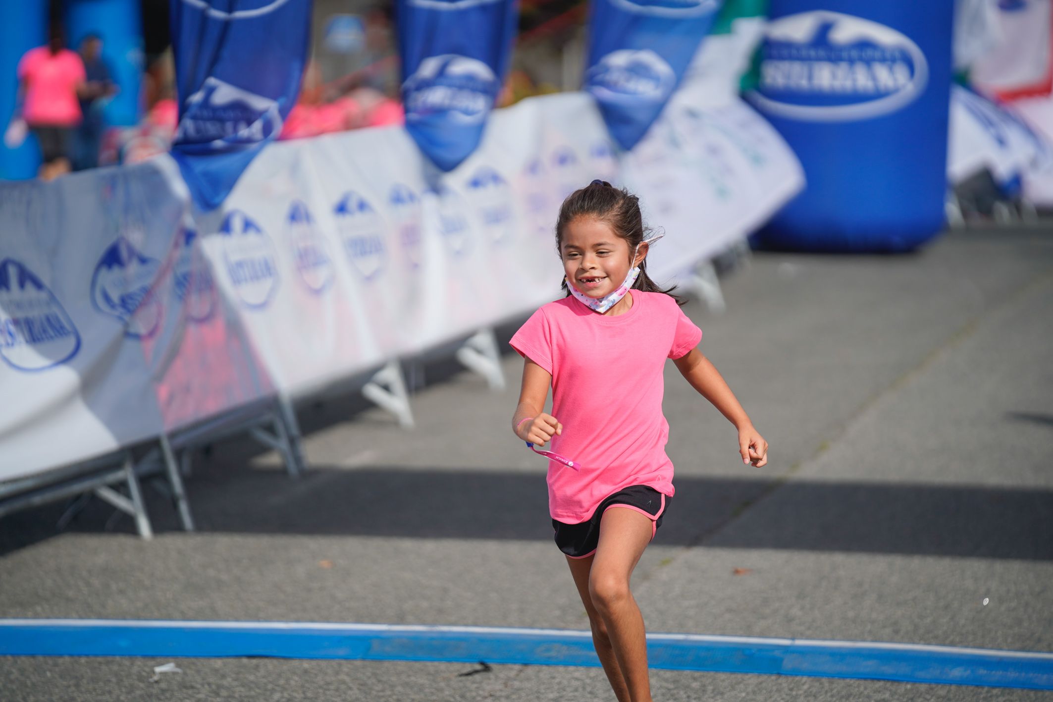 Las mejores fotos de la Carrera de la Mujer de Vitoria-Gasteiz 2021 - LLEGADA 1/2 - 96