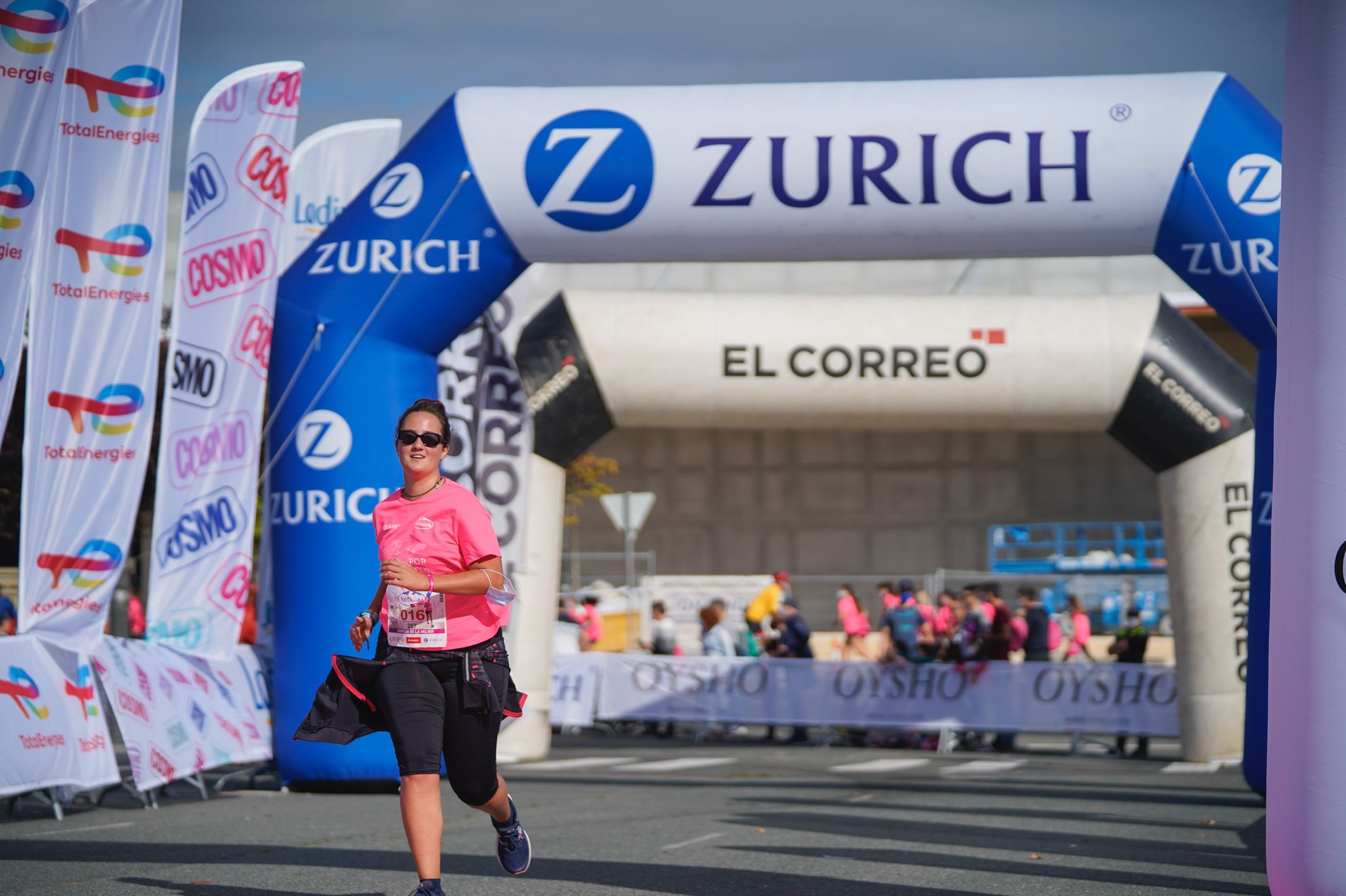 Las mejores fotos de la Carrera de la Mujer de Vitoria-Gasteiz 2021 - LLEGADA 1/2 - 135