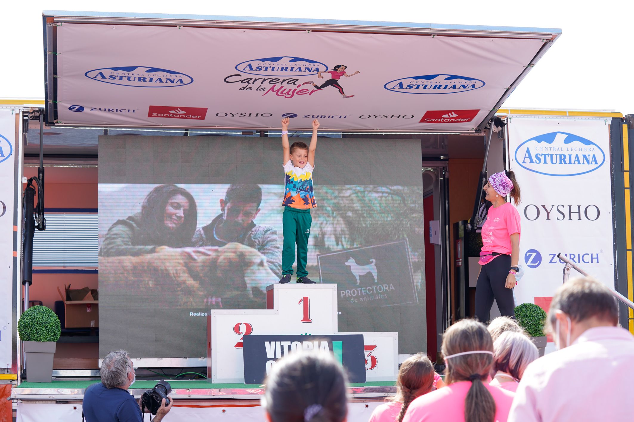 Las mejores fotos de la Carrera de la Mujer de Vitoria-Gasteiz 2021 - ENTREGA DE PREMIOS - 38