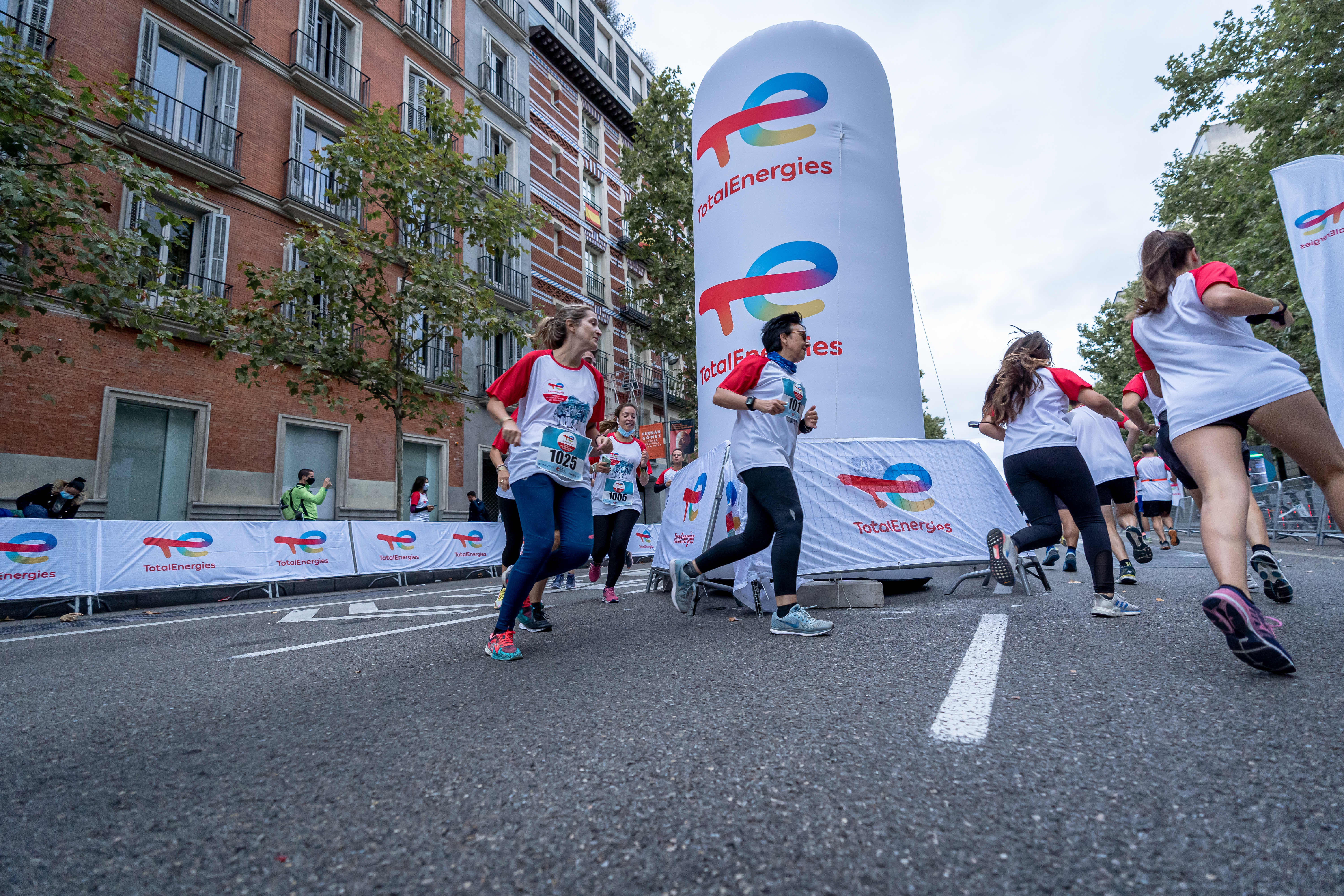 Todas las fotos de la TotalEnergies Milla de Madrid