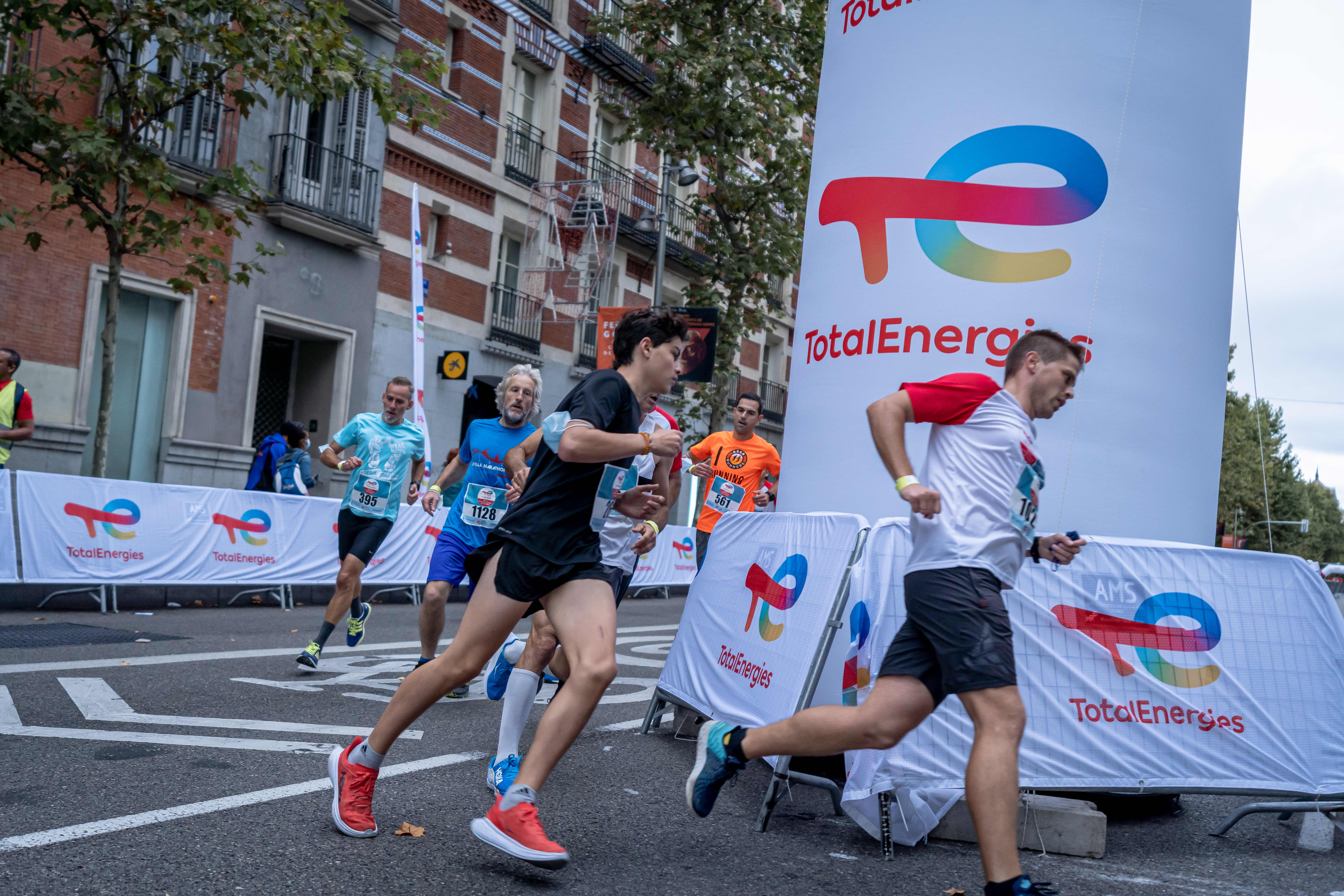Todas las fotos de la TotalEnergies Milla de Madrid