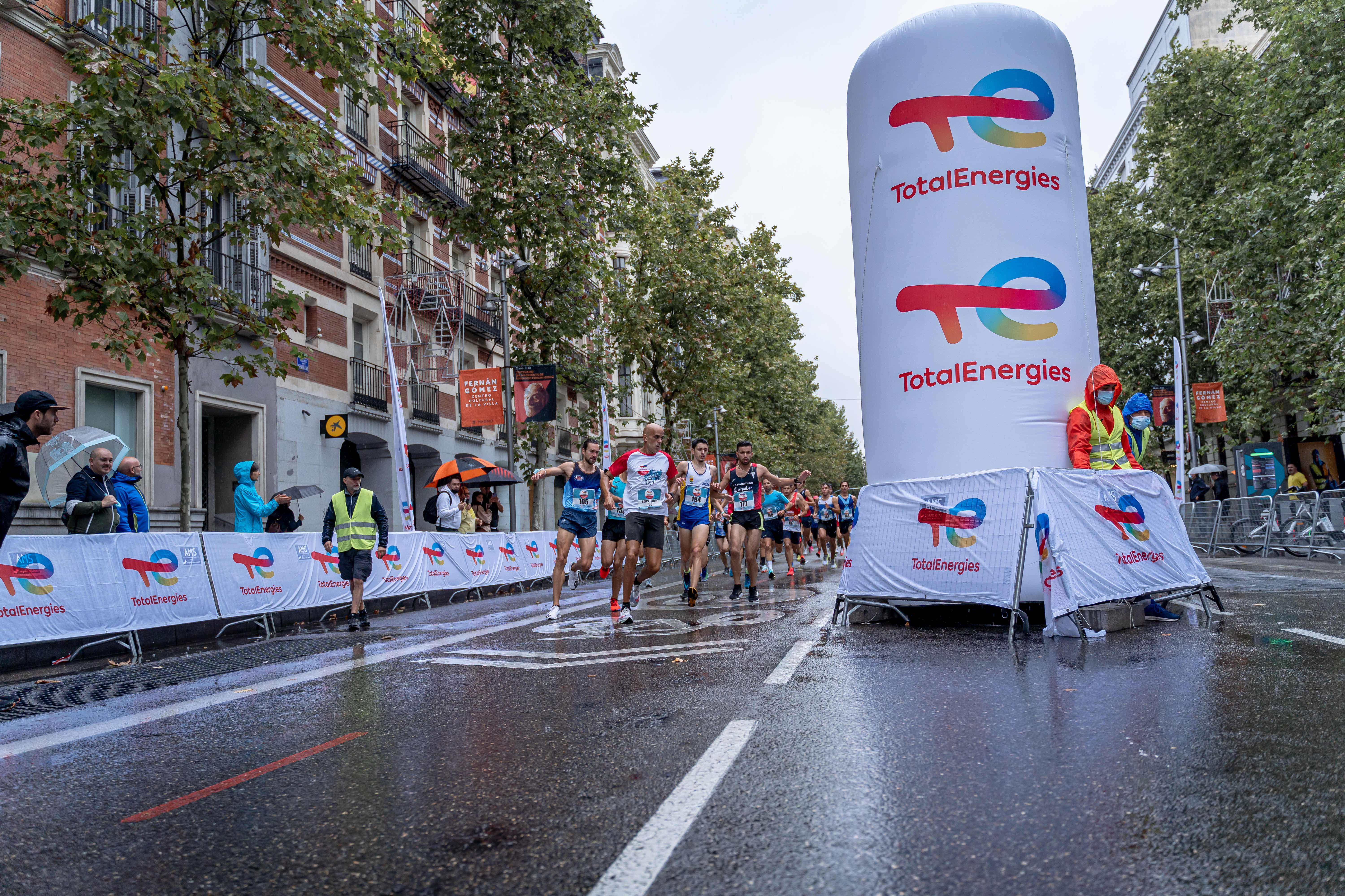 Todas las fotos de la TotalEnergies Milla de Madrid