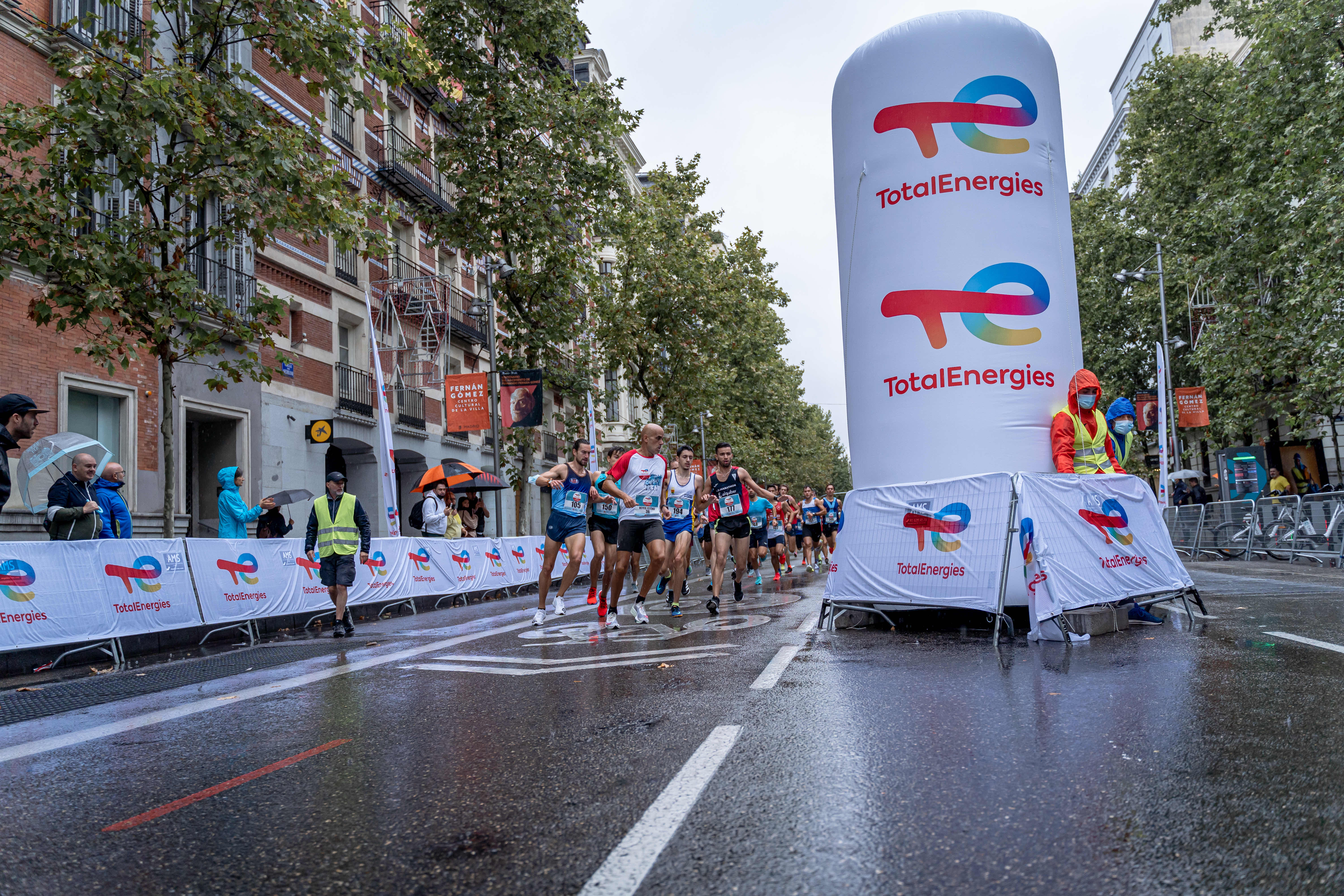 Todas las fotos de la TotalEnergies Milla de Madrid