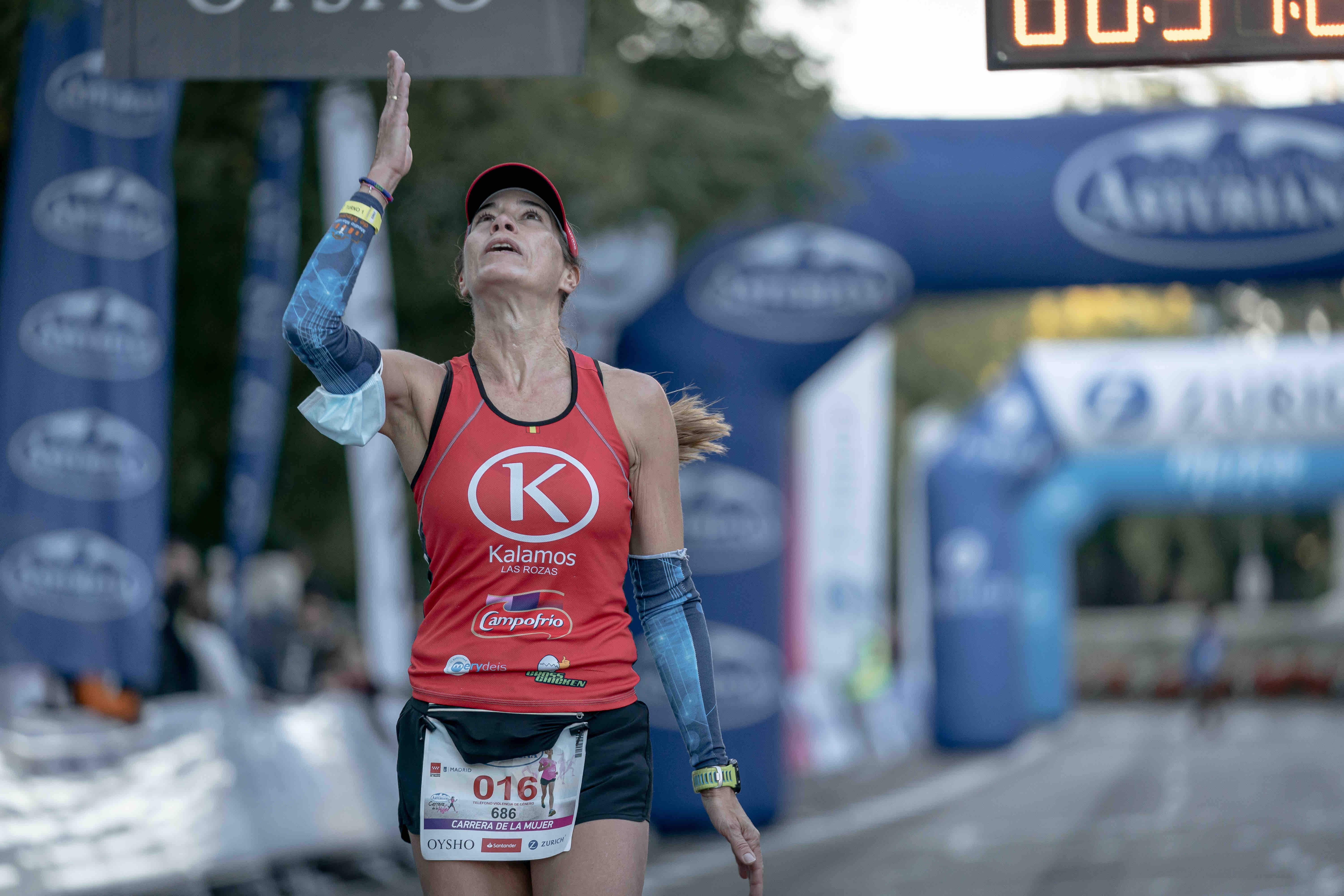 Las mejores fotos de la Carrera de la Mujer Central Lechera Asturiana Madrid 2021 (LLEGADA A META / GALERÍA 6)