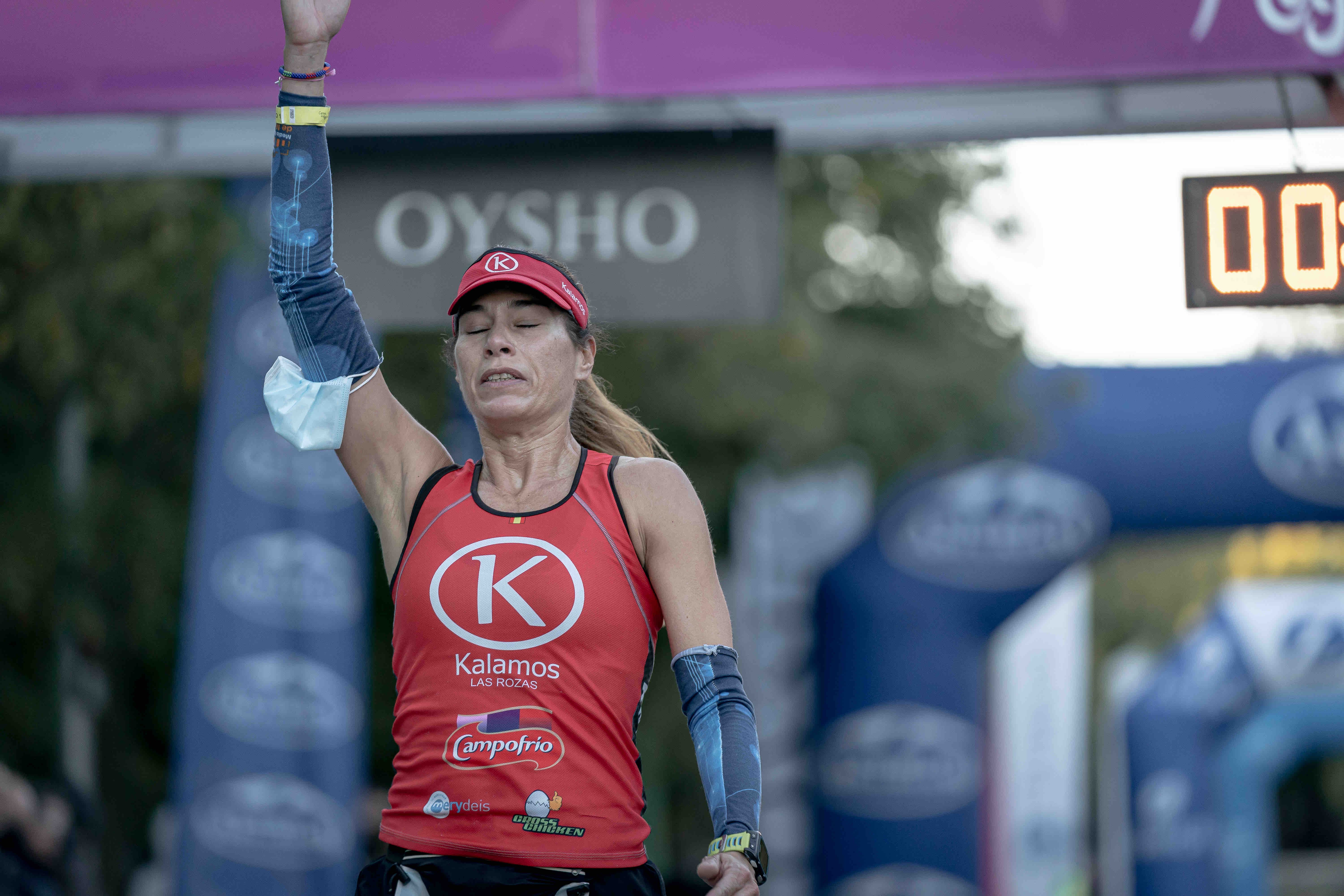 Las mejores fotos de la Carrera de la Mujer Central Lechera Asturiana Madrid 2021 (LLEGADA A META / GALERÍA 6)