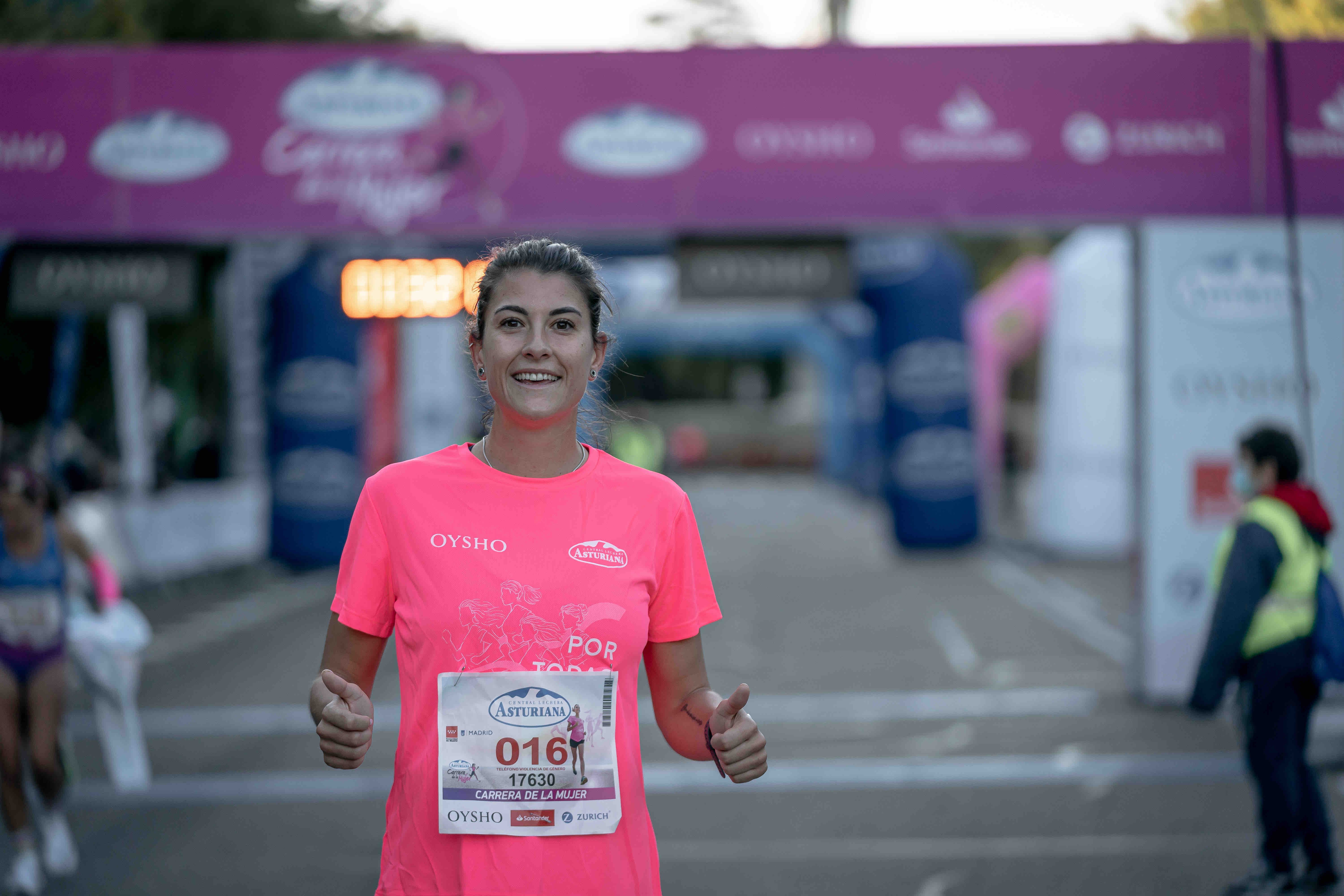 Las mejores fotos de la Carrera de la Mujer Central Lechera Asturiana Madrid 2021 (LLEGADA A META / GALERÍA 6)