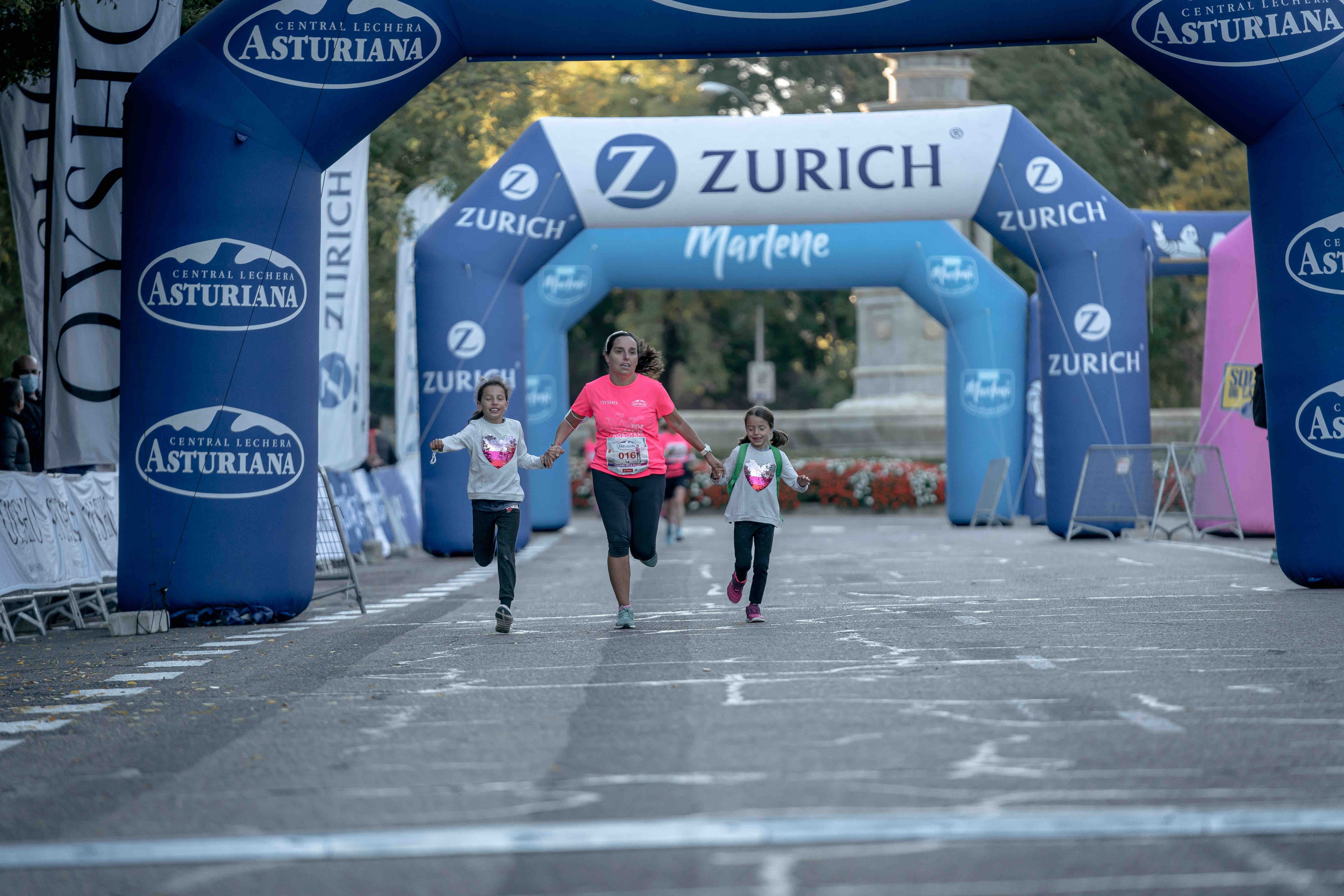  A9 6380Las mejores fotos de la Carrera de la Mujer Central Lechera Asturiana Madrid 2021 (LLEGADA A META / GALERÍA 6)