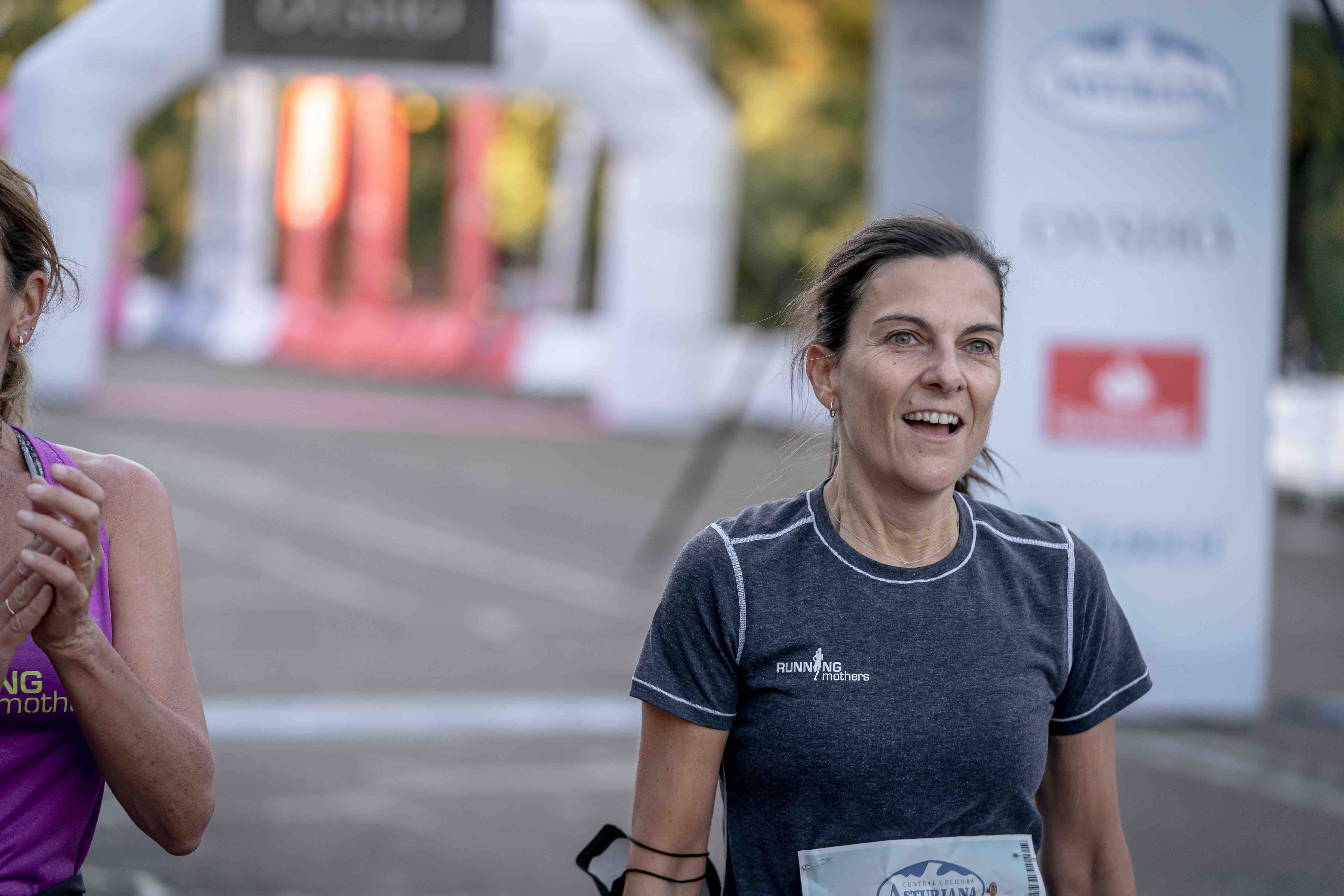 Las mejores fotos de la Carrera de la Mujer Central Lechera Asturiana Madrid 2021 (LLEGADA A META / GALERÍA 6)