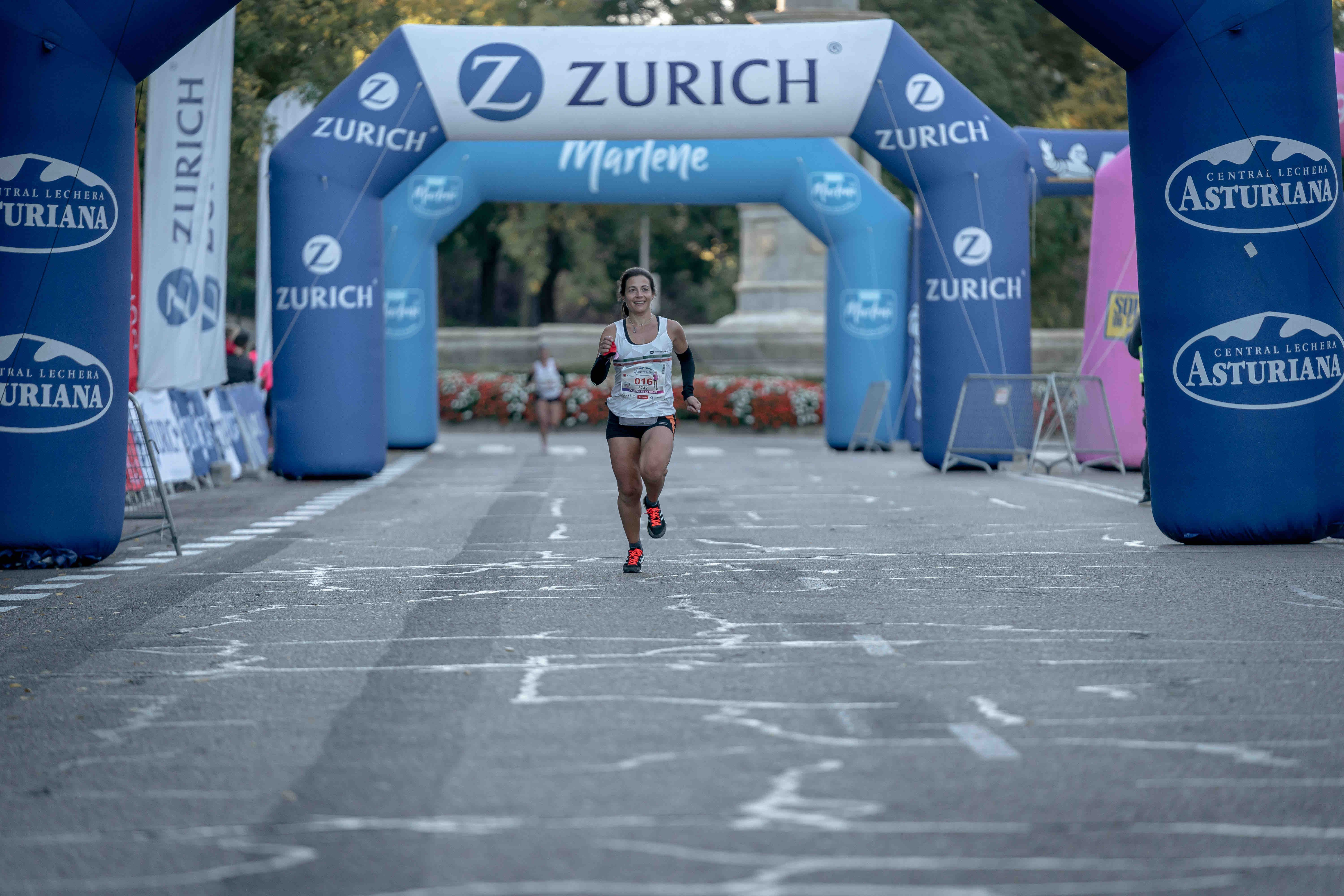 Las mejores fotos de la Carrera de la Mujer Central Lechera Asturiana Madrid 2021 (LLEGADA A META / GALERÍA 6)