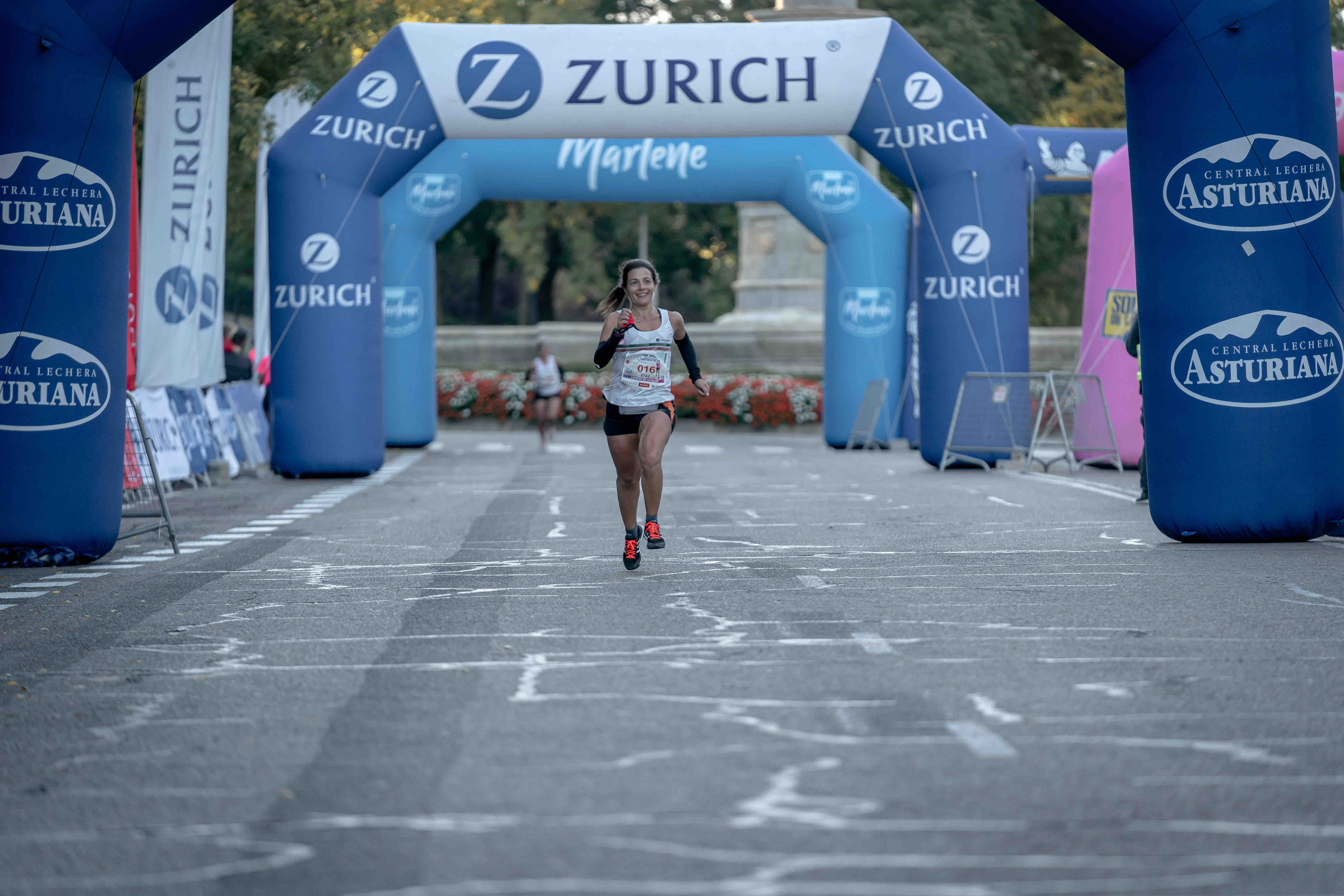 Las mejores fotos de la Carrera de la Mujer Central Lechera Asturiana Madrid 2021 (LLEGADA A META / GALERÍA 6)