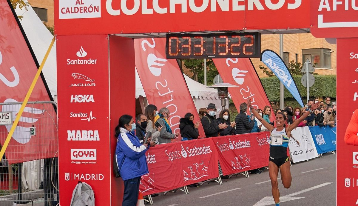 Lidia Campo se presentó en la línea de salida del Derbi de las Aficiones con una mejor marca personal de 34:30 (lograda en 2019); 33 minutos y 15 segundos después de darse el pistoletazo de salida la había reventado. LAST LAP Lidia Campo se presentó en la línea de salida del Derbi de las Aficiones con una mejor marca personal de 34:30 (lograda en 2019); 33 minutos y 15 segundos después de darse el pistoletazo de salida la había reventado. LAST LAP