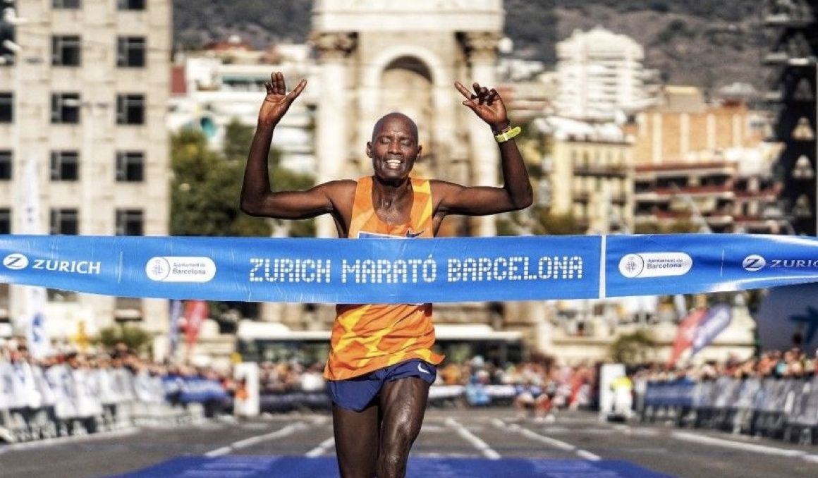 Una imagen de Samuel Kosgei, ganador del Zurich Marató de Barcelona 2021. ORGANIZACIÓN.