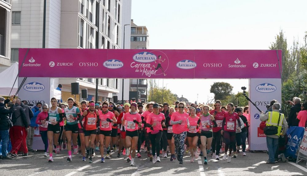 Espectacular regreso de la Carrera de la Mujer a Zaragoza con 9000 participantes Espectacular regreso de la Carrera de la Mujer a Zaragoza con 9000 participantes