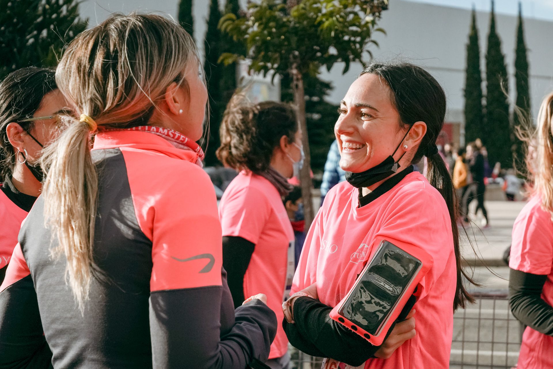 Las mejores fotos de la Carrera de la Mujer Central Lechera Asturiana Zaragoza 2021 (AMBIENTE DE SALIDA)
