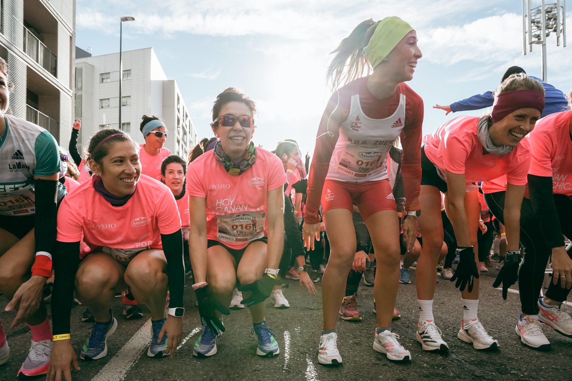 Las mejores fotos de la Carrera de la Mujer Central Lechera Asturiana Zaragoza 2021 (SALIDA)