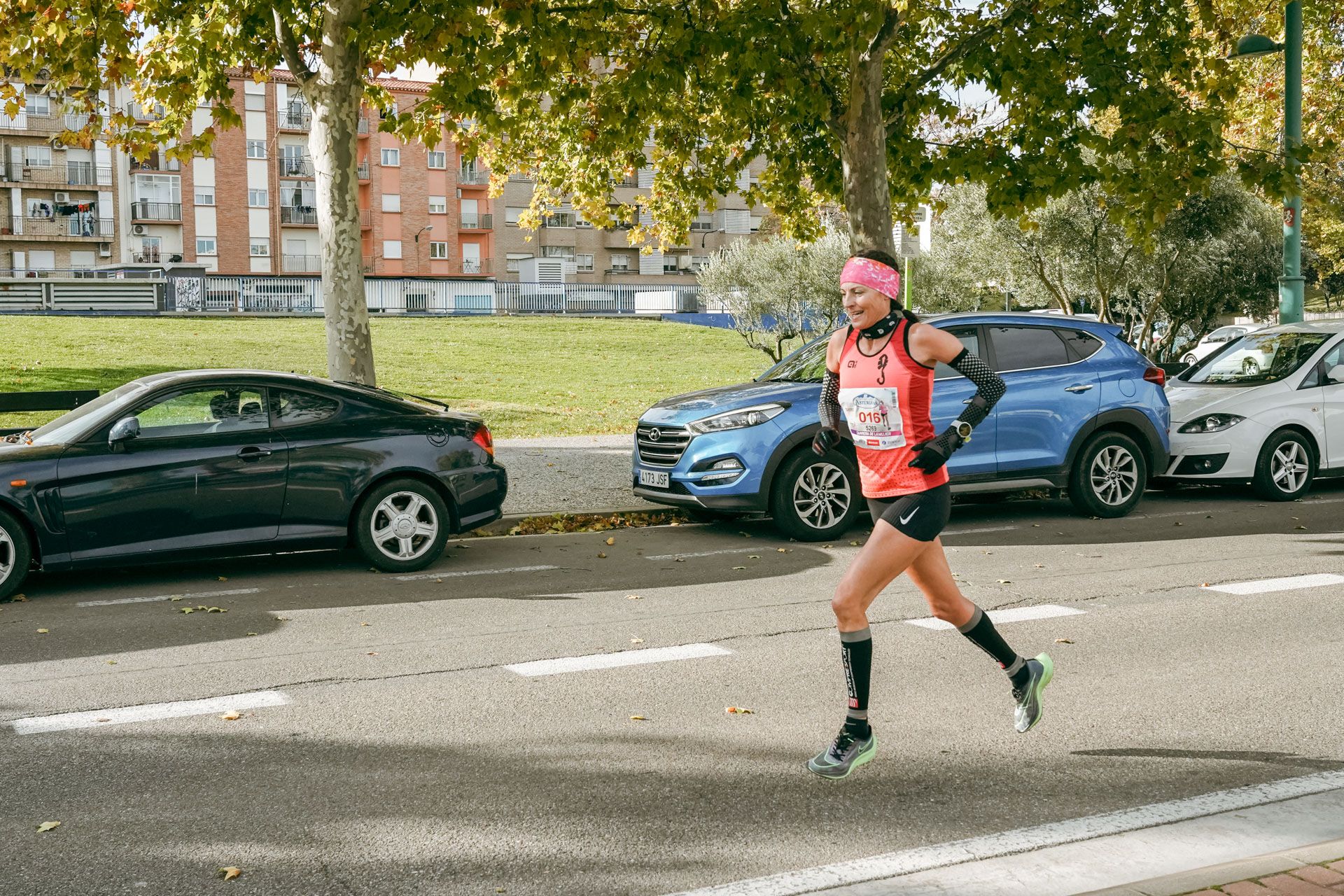 Las mejores fotos de la Carrera de la Mujer Central Lechera Asturiana Zaragoza 2021 (CARRERA)