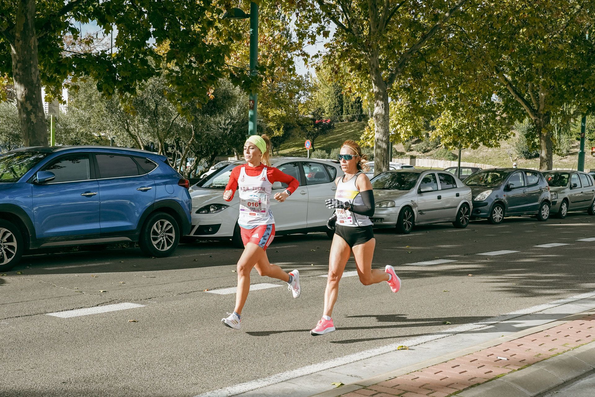 Las mejores fotos de la Carrera de la Mujer Central Lechera Asturiana Zaragoza 2021 (CARRERA)