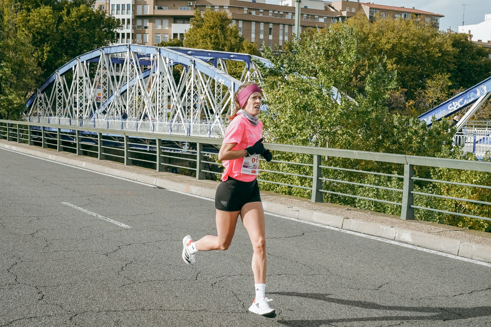 Las mejores fotos de la Carrera de la Mujer Central Lechera Asturiana Zaragoza 2021 (CARRERA)