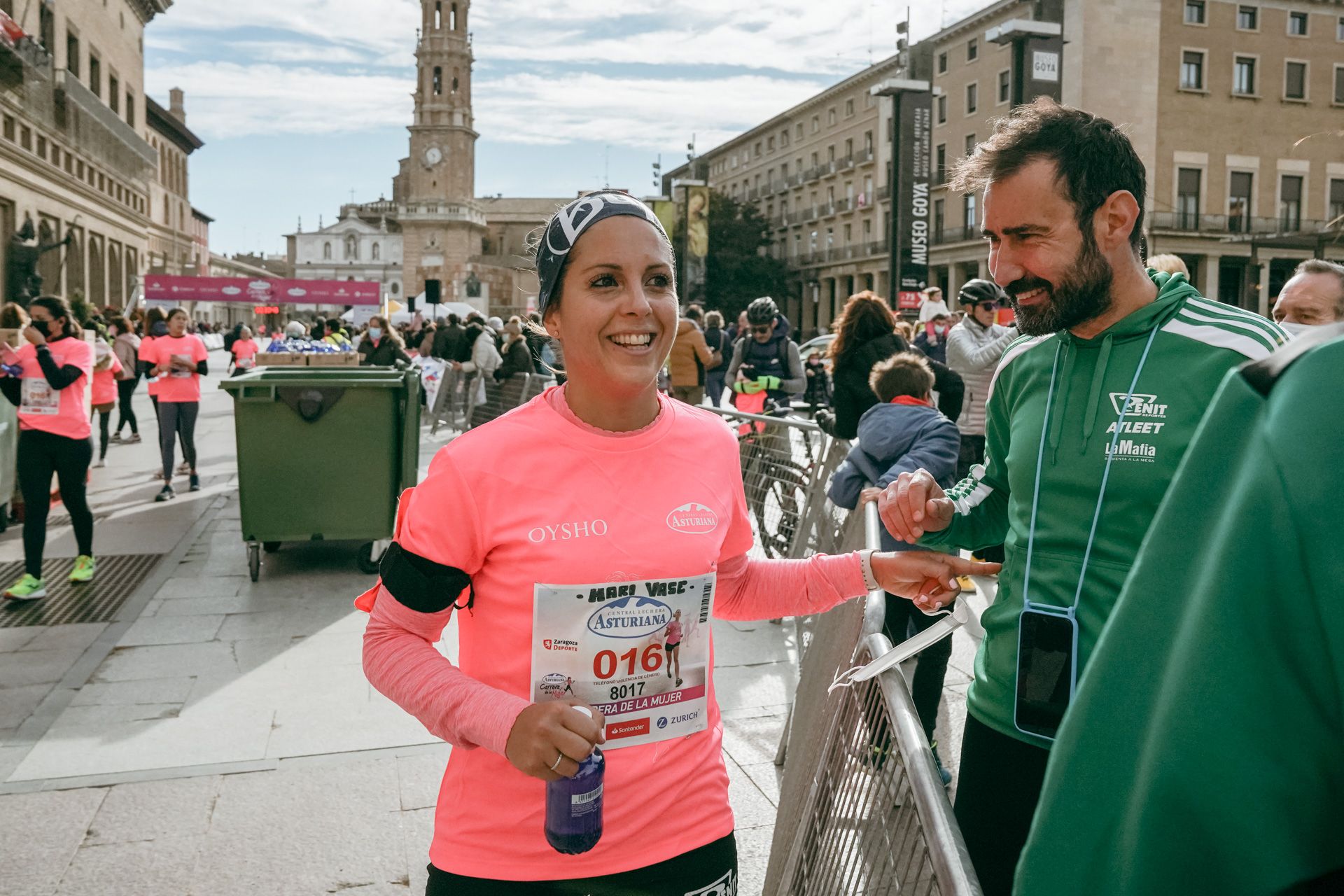 Las mejores fotos de la Carrera de la Mujer Central Lechera Asturiana Zaragoza 2021 (AMBIENTE DE META)
