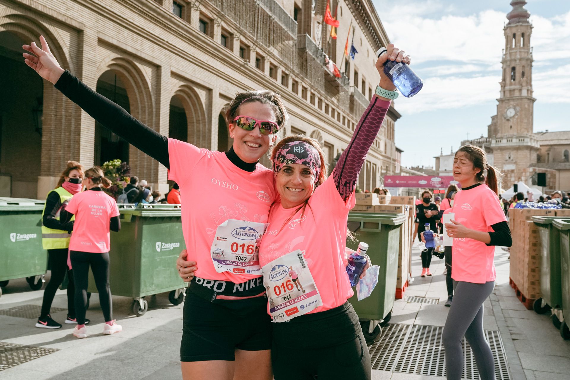 Las mejores fotos de la Carrera de la Mujer Central Lechera Asturiana Zaragoza 2021 (AMBIENTE DE META)