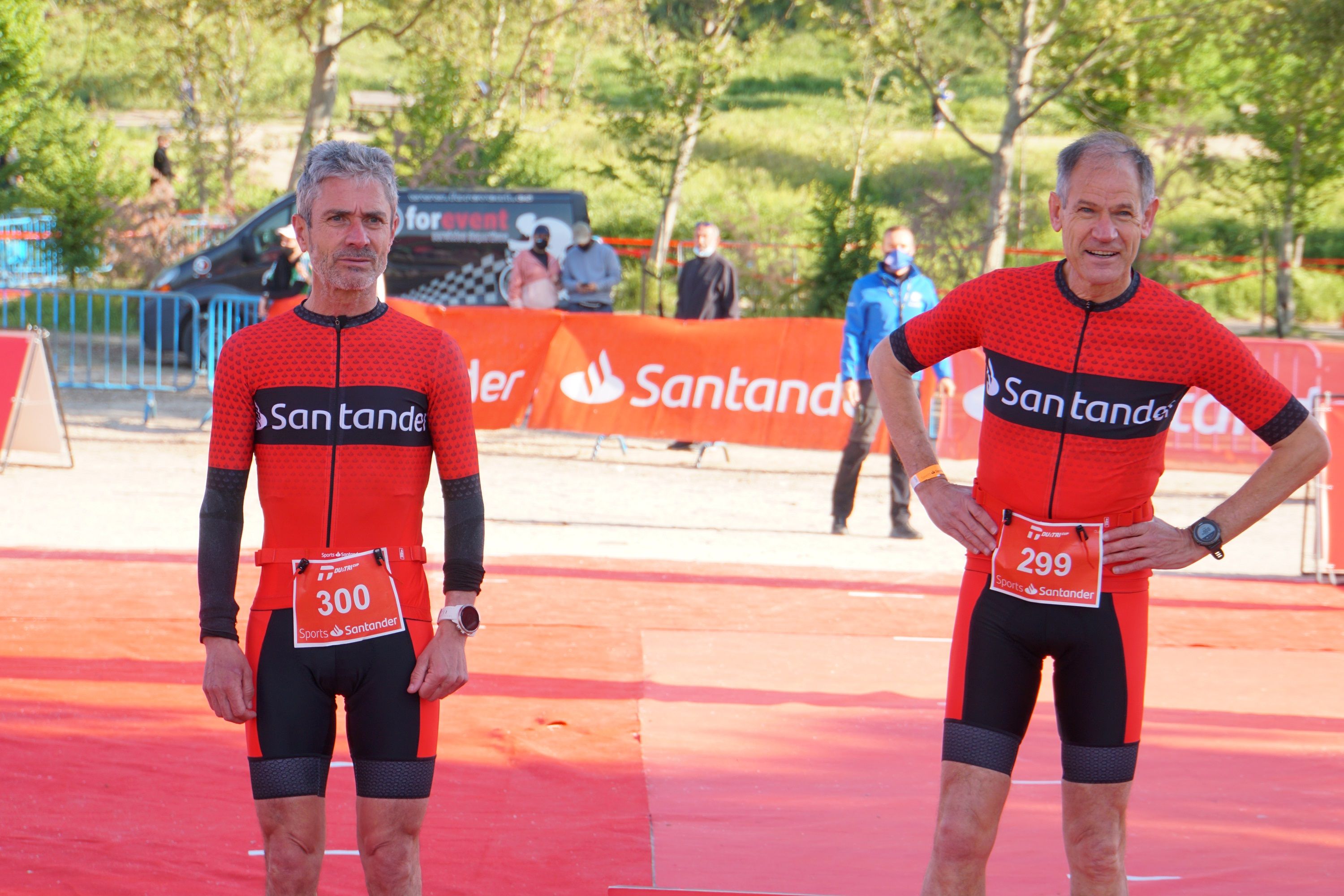 Martín Fiz y Abel Antón durante un evento con el Banco Santander. LAST LAP.