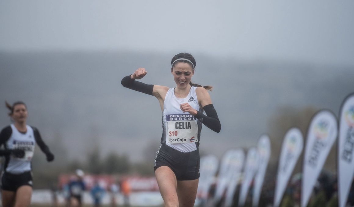 La atleta local Celia Antón en el Cross de Atapuerca 2019. SPORTMEDIA.