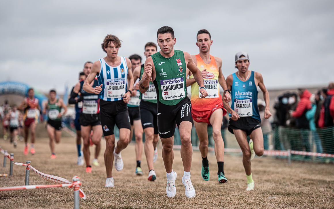 Samuel Carabaña, atleta andorrano, en el Cross Internacional de Atapuerca.