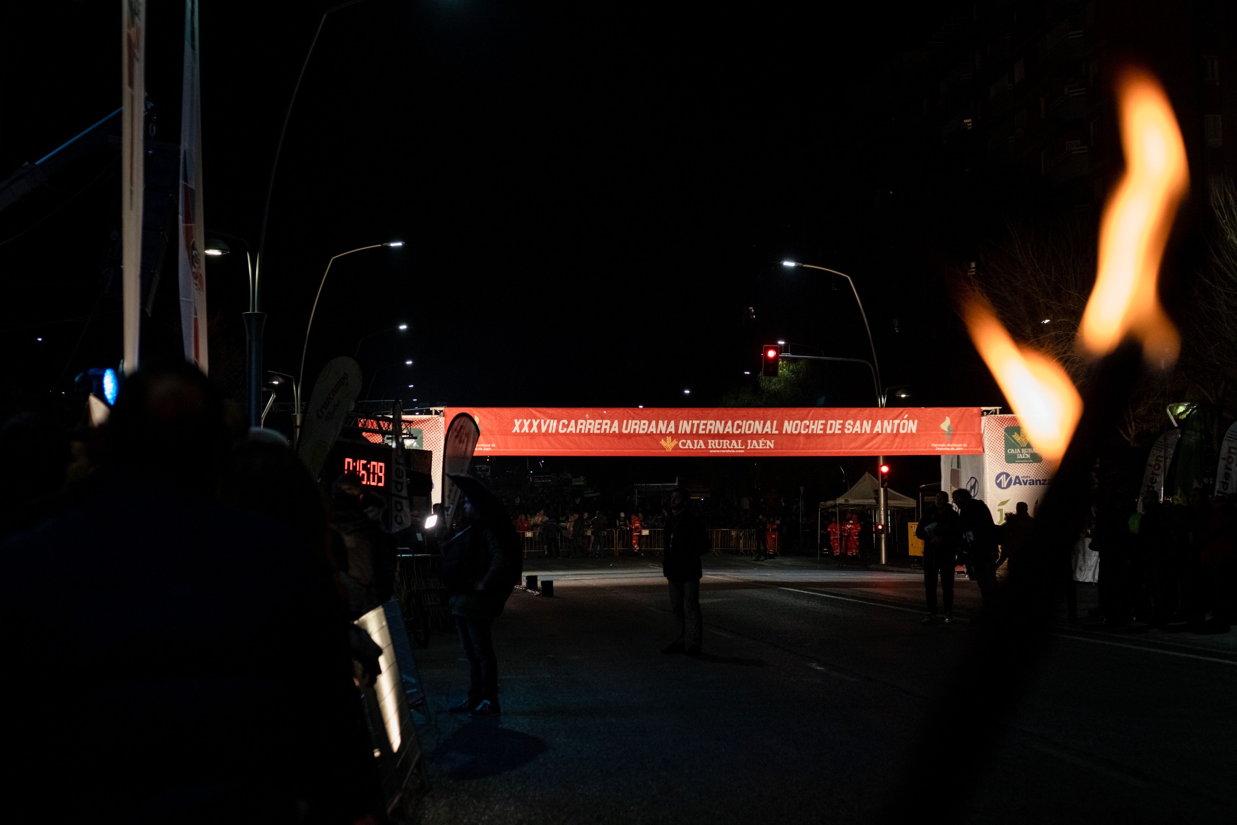 La Carrera Internacional Noche de San Antón es una prueba icónica en España. SPORTMEDIA.