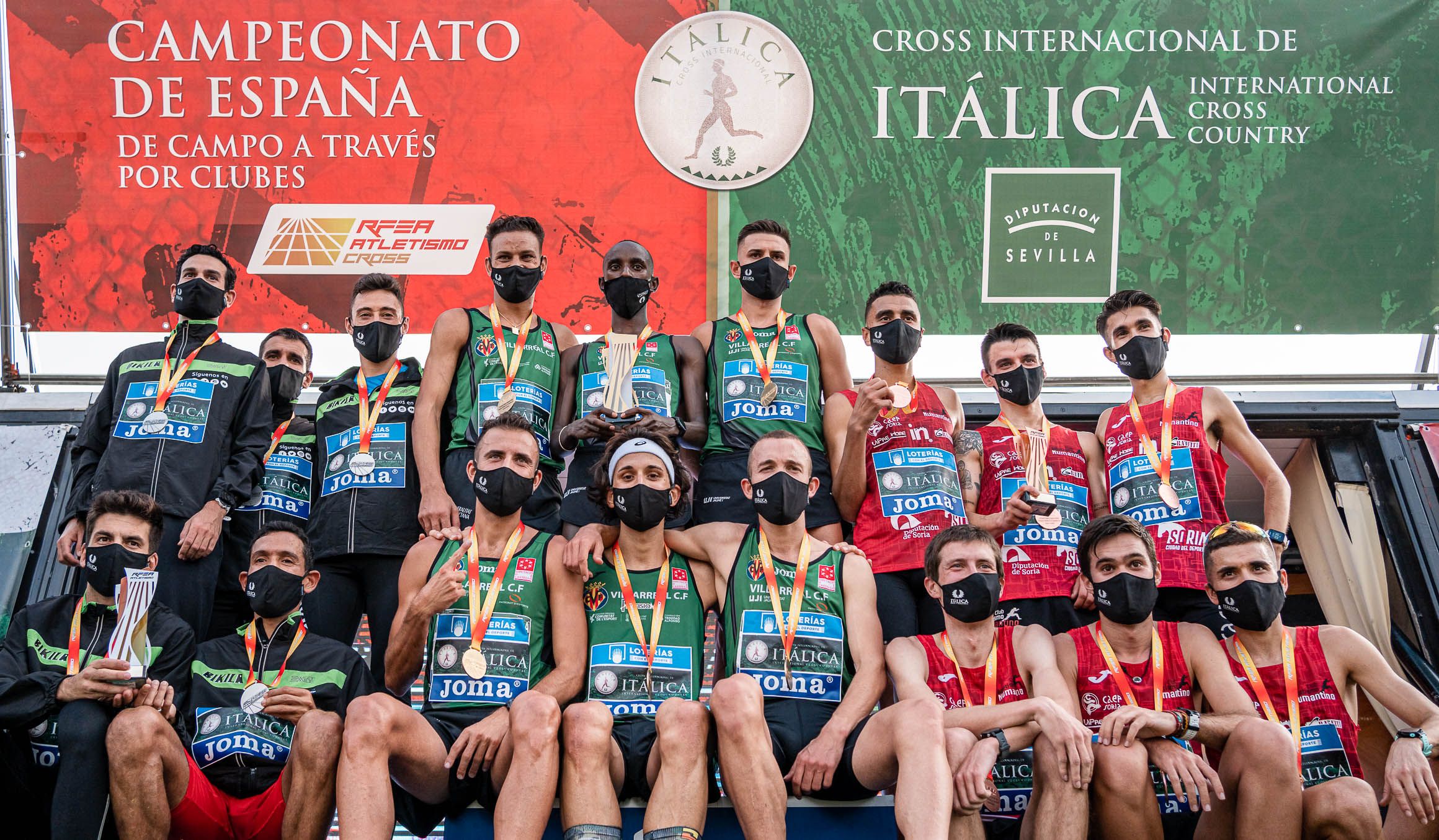 Las mejores imágenes del Cross Internacional de Itálica.
