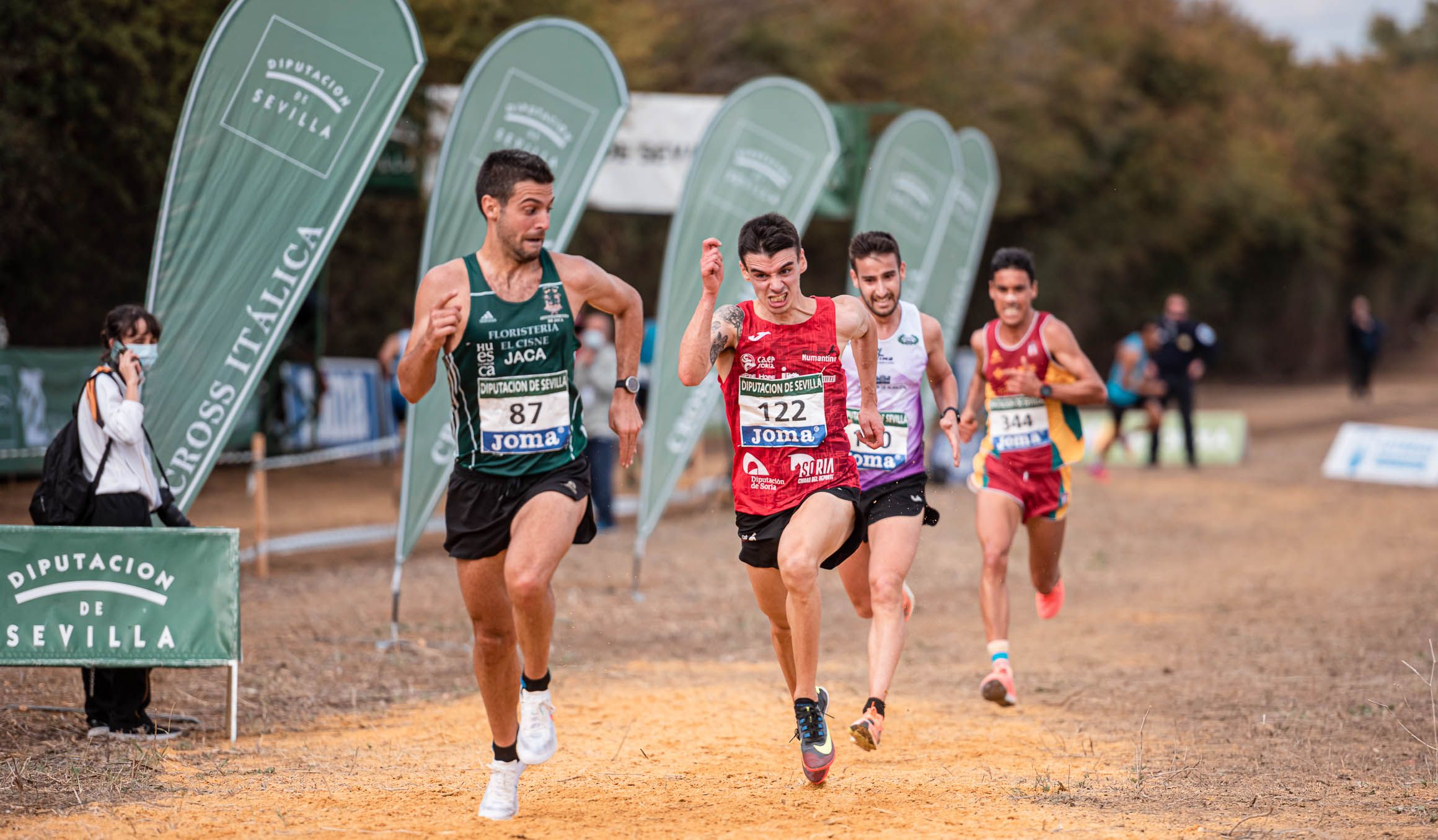 Las mejores imágenes del Cross Internacional de Itálica.