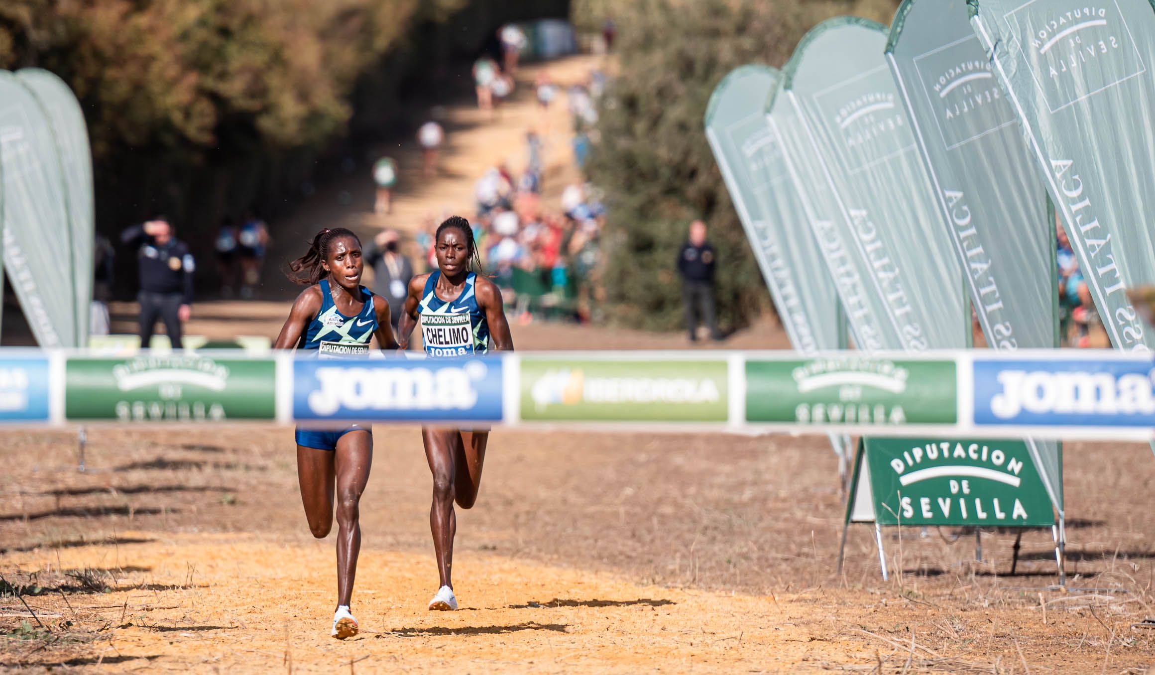 Las mejores imágenes del Cross Internacional de Itálica.
