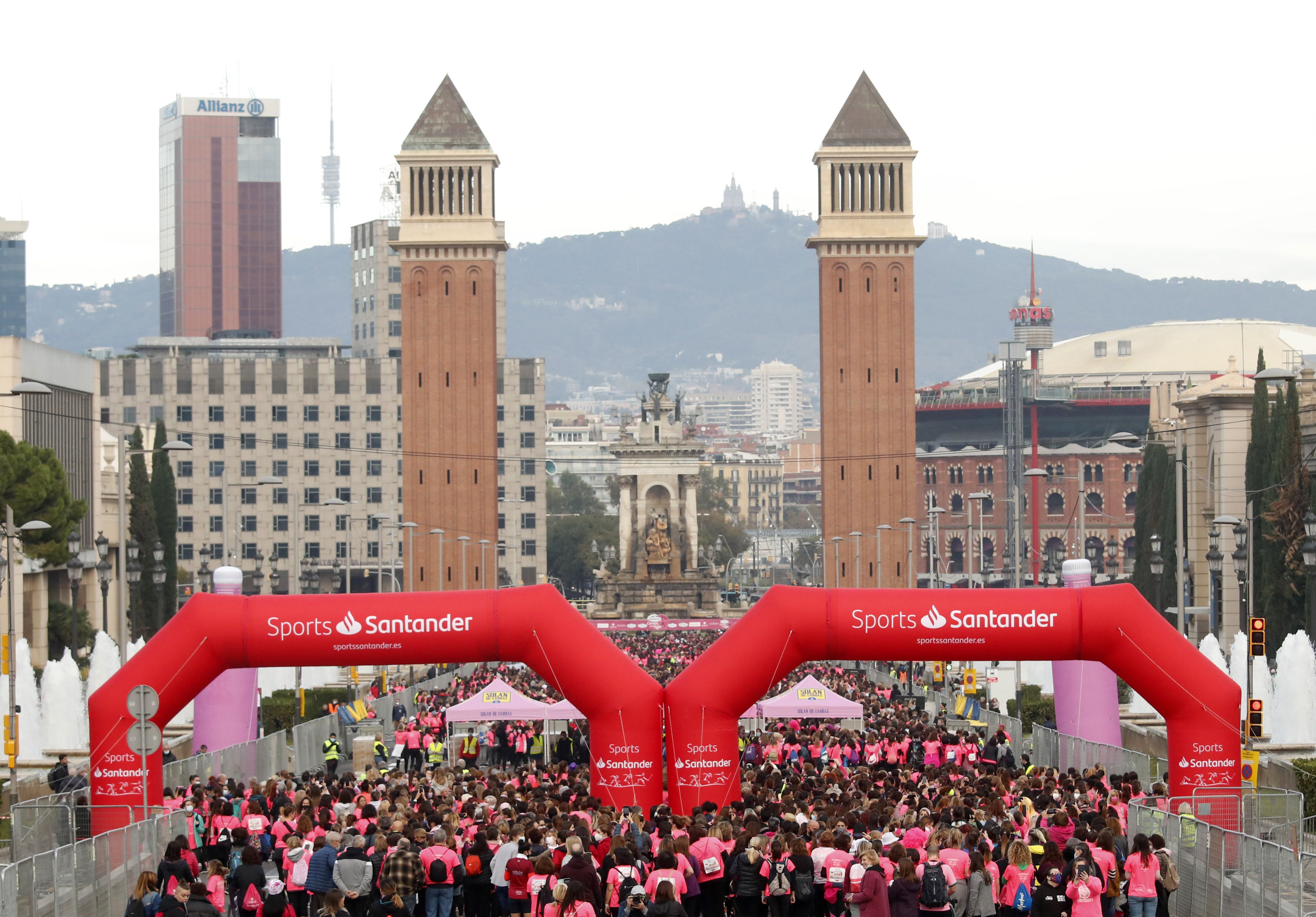 Las mejores fotos de la Carrera de la Mujer Central Lechera Asturiana Barcelona 2021 (CARRERA / GALERÍA 2)