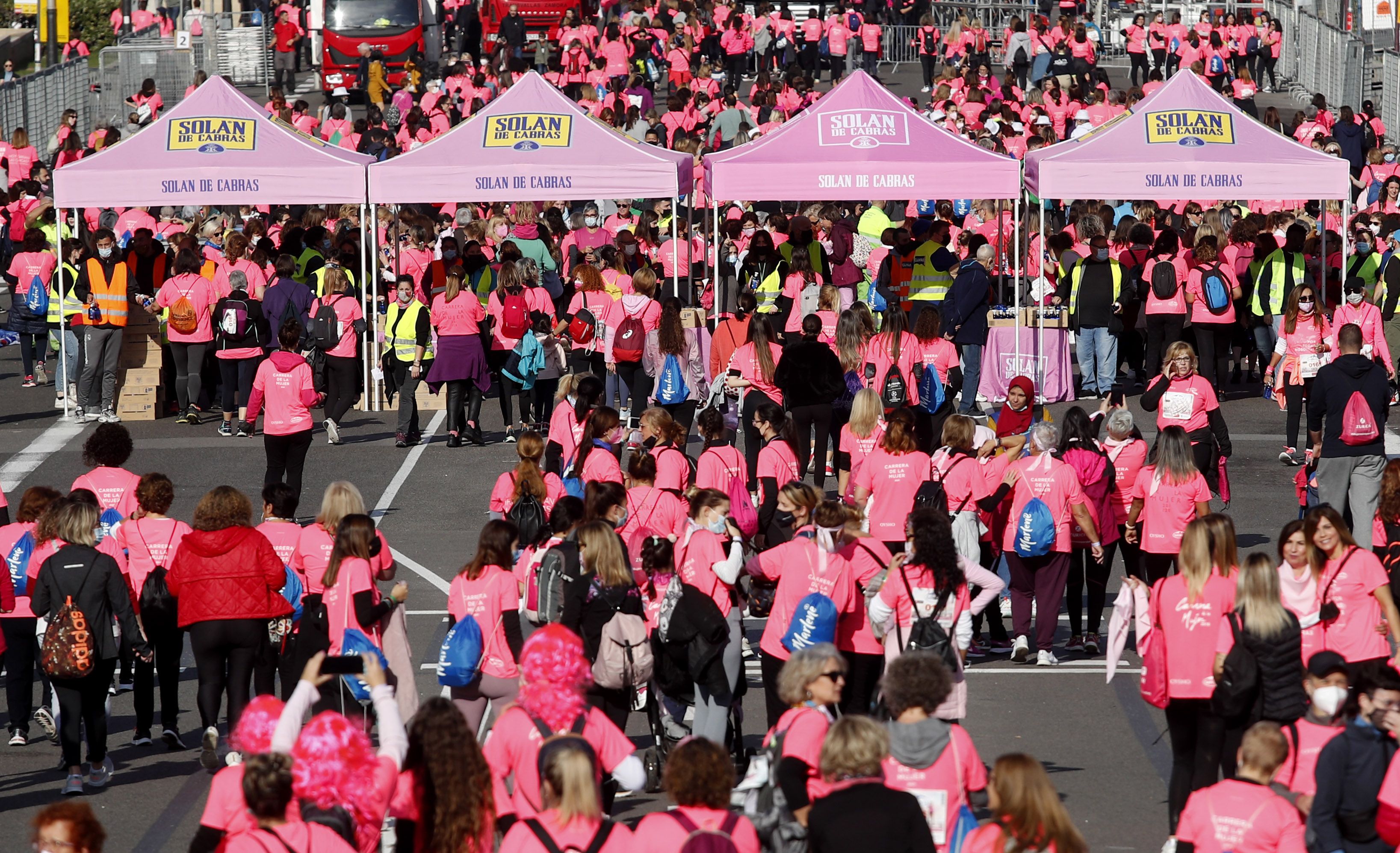 Las mejores fotos de la Carrera de la Mujer Central Lechera Asturiana Barcelona 2021 (CARRERA / GALERÍA 2)