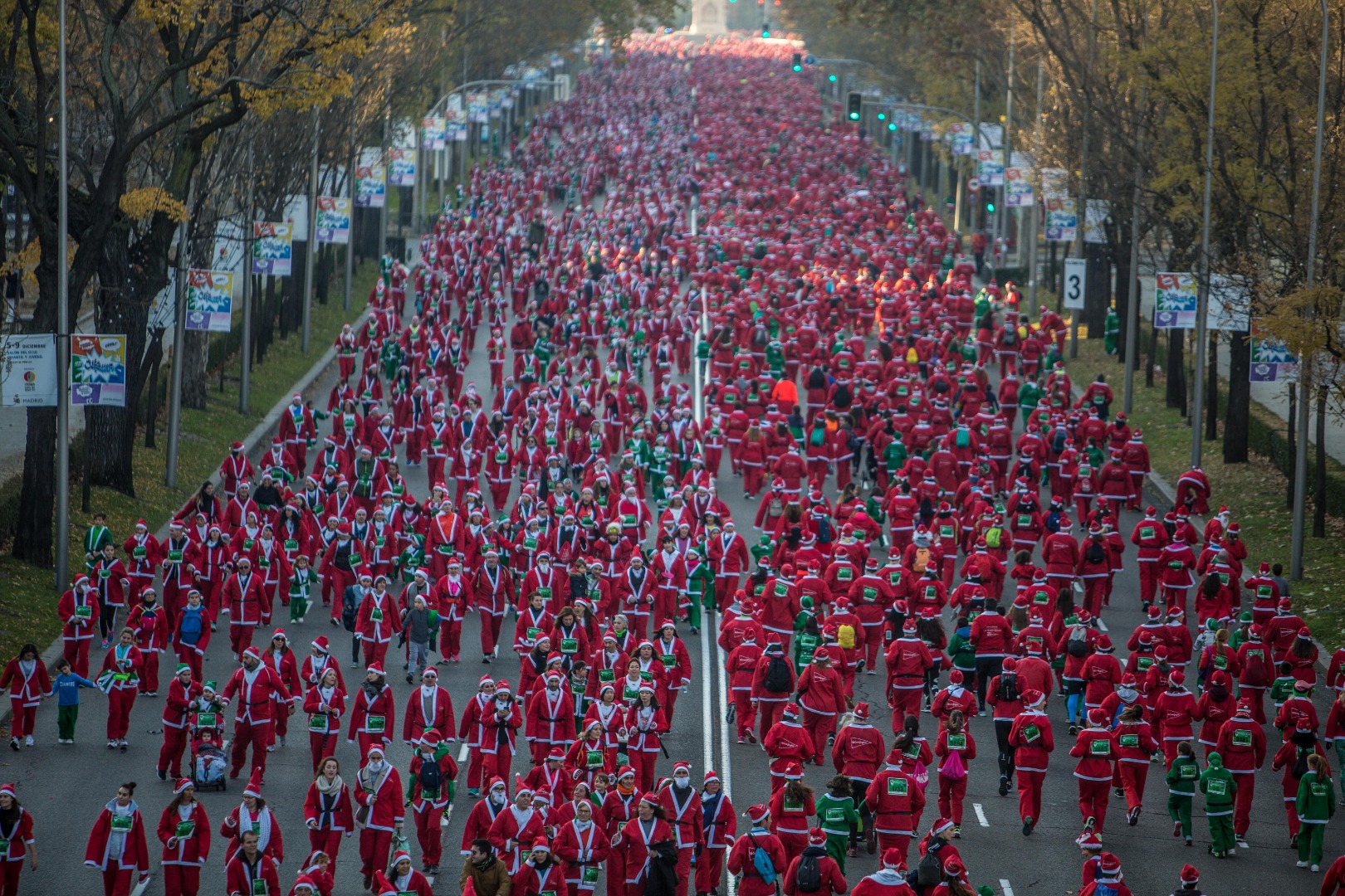 ¡La Carrera de Papa Noel se estrena en Barcelona!