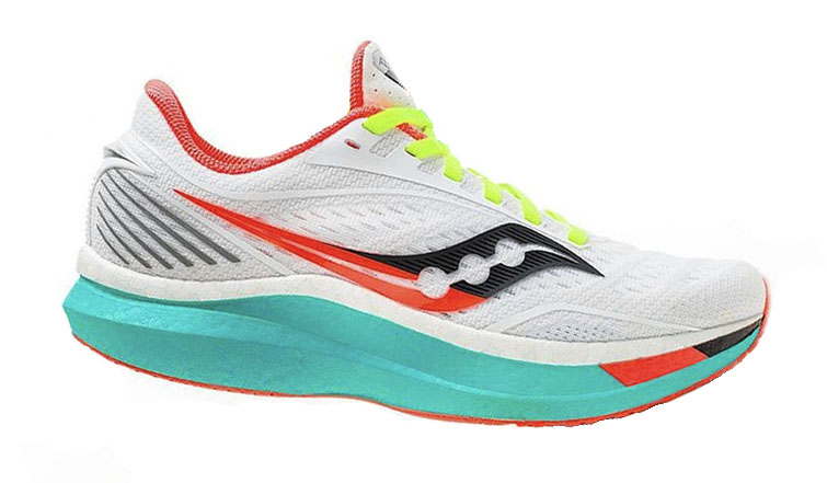 Saucony ya tiene sus zapatillas con fibra de carbono