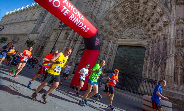 El Maratón de Sevilla camino del “no hay dorsales