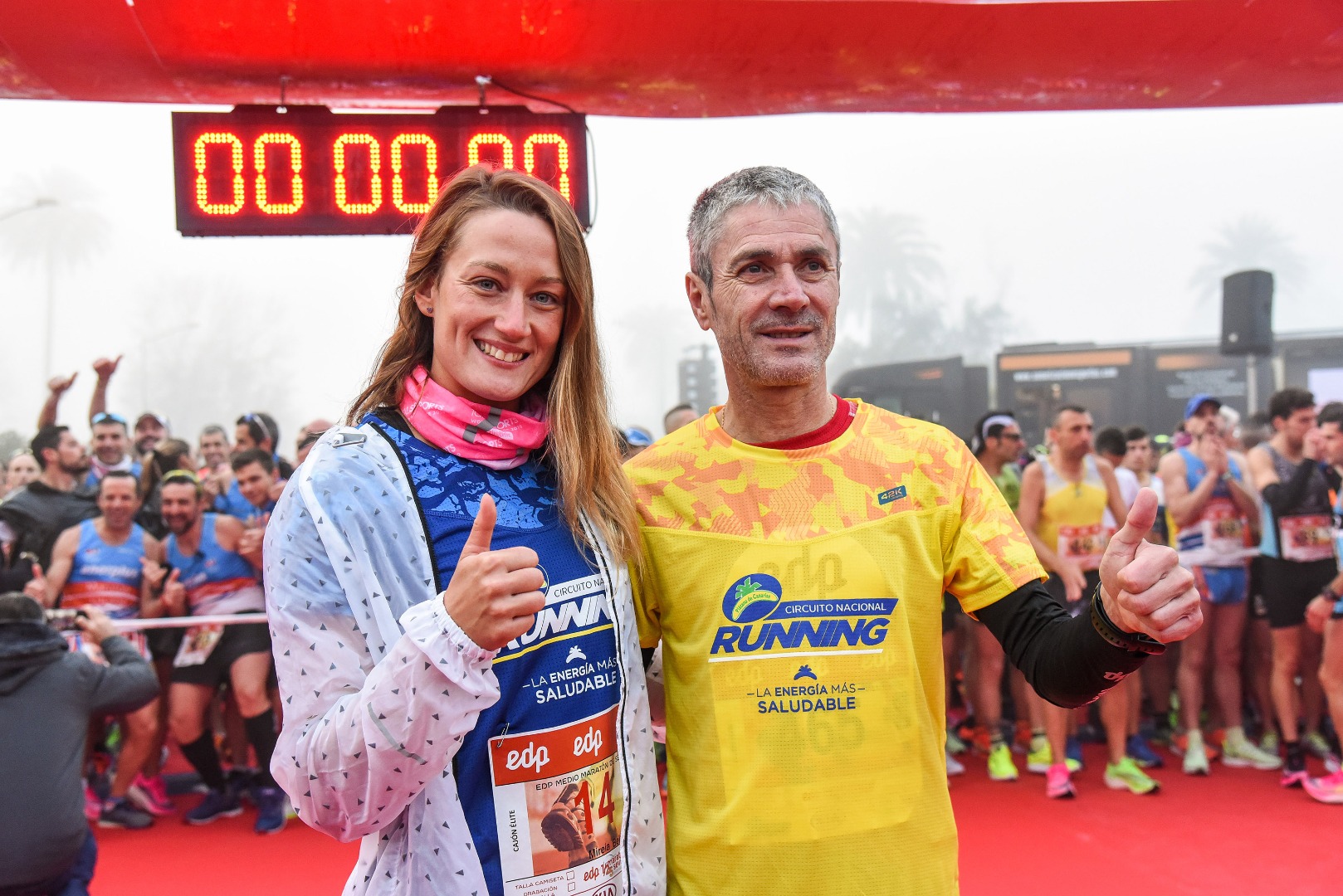 Mireia Belmonte termina su primer medio maratón en Sevilla